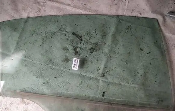 Citroen C4 I Rear door window glass as2