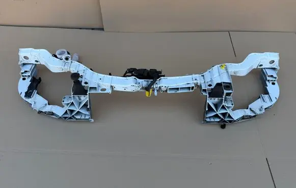 Ford C-MAX II Radiator support slam panel AM518B041A