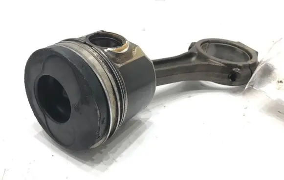 Volkswagen PASSAT B6 Piston with connecting rod BMP