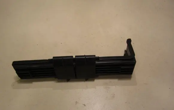 Audi A2 Air filter box cover 6Q0819422