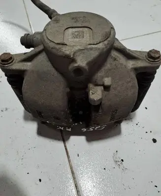 Mercedes-Benz C W204 Front brake caliper NOCODE