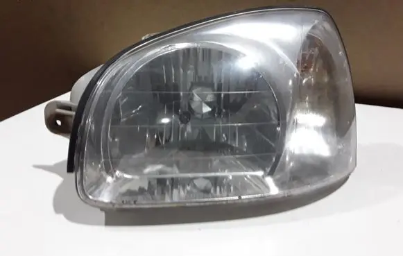 Hyundai Santa Fe Headlight/headlamp 9210126XXX