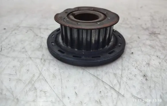 Peugeot 5008 Crankshaft pulley