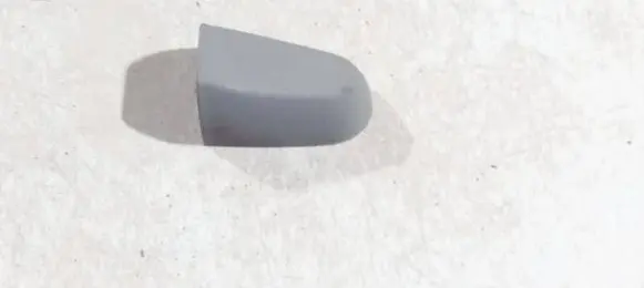 KIA Sorento Loading door cover/cap 