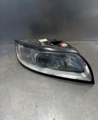 Volvo V50 Headlight/headlamp 31299588 LE06A6152X 0301237272