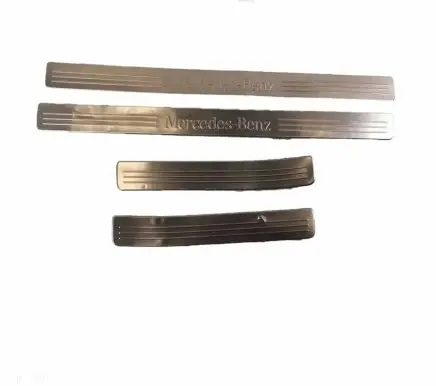 Mercedes-Benz C AMG W204 Side skirt front trim 