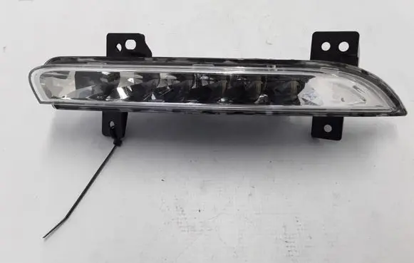 Renault Fluence Front reflector 