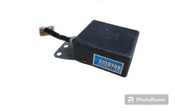 Mitsubishi Pajero Other control units/modules MD728643