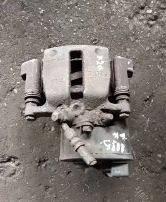 Volvo XC60 Rear brake caliper 32332594