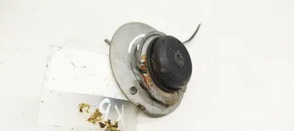 Ford Fiesta Front door lock (next to the handle) 