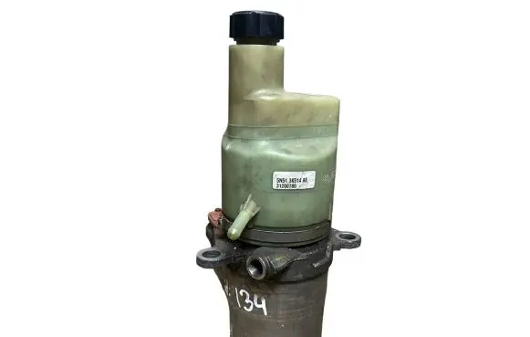 Volvo V50 Power steering pump 5N513K514AE 31200780