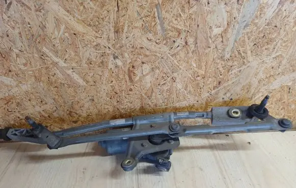 Volvo V70 Front wiper linkage and motor 8624239 16004