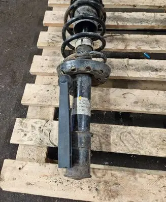 Opel Zafira A Front shock absorber with coil spring 24434746 22194341 4343264