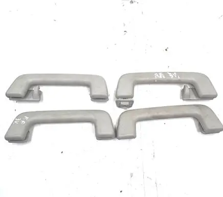 Ford Fusion II A set of handles for the ceiling DS73A045B14