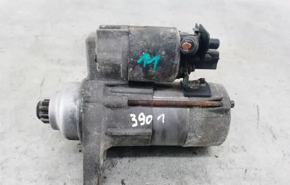 Seat Cordoba (6L) Starter motor 02Z911023H