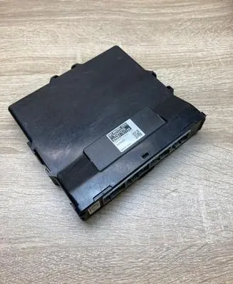 Toyota Prius (XW30) Power management control unit 8968147100 2850000266