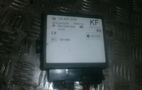 Opel Zafira A Other control units/modules 24437076kf