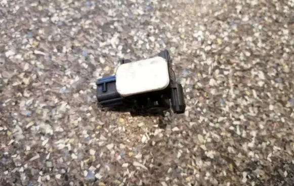 Nissan Leaf I (ZE0) Airbag deployment crash/impact sensor 988303JA0A