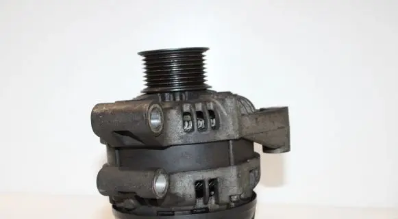Land Rover Discovery 3 - LR3 Generator/alternator 1042103711