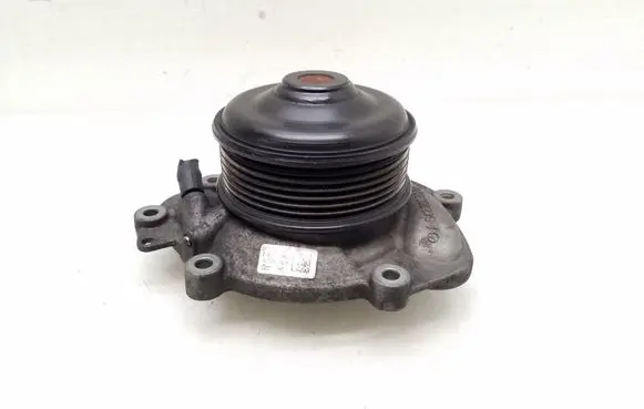 Mercedes-Benz CLS C218 X218 Water pump A6422002001