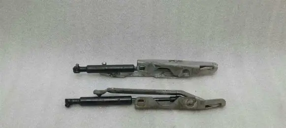 Porsche 911 996 Engine bonnet/hood hinges 996511151 996511152