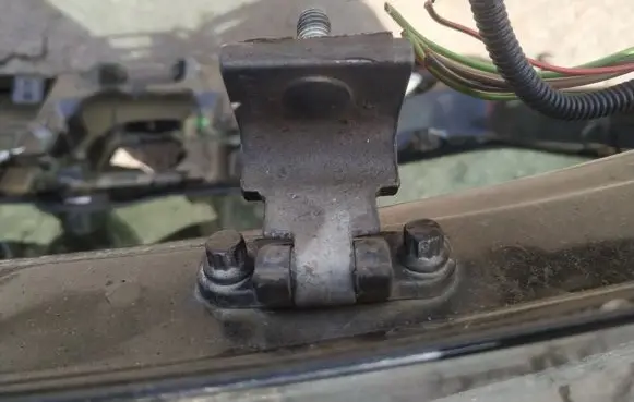 Seat Leon (1P) Tailgate/trunk/boot hinge