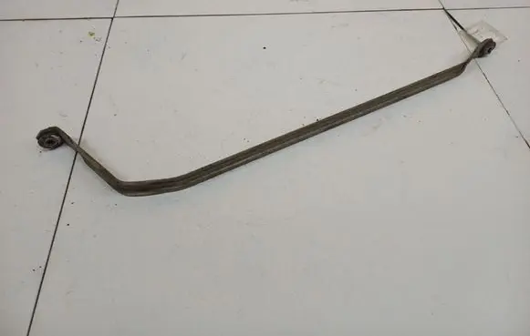 BMW 3 E90 E91 Fuel tank mounting bracket