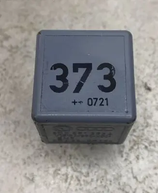 Audi A4 S4 B7 8E 8H Other relay 8D0951253A V23134B52X301