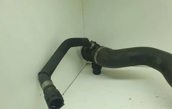 BMW 5 F10 F11 Engine coolant pipe/hose 126778