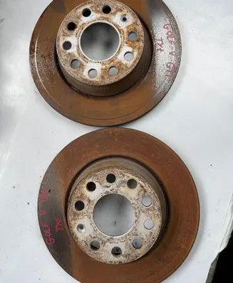 Volkswagen Golf V Rear brake disc 223223
