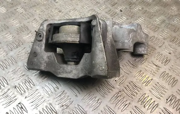 Nissan Juke I F15 Engine mount bracket 1KA0AHR