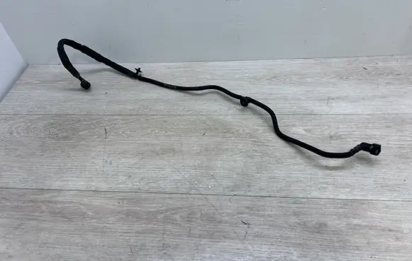 Porsche Panamera (970) Engine coolant pipe/hose 97010631015