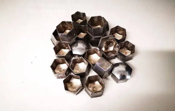 Tesla Model S Wheel nut cap/cover 