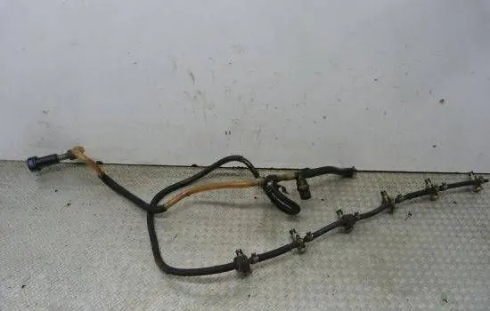 BMW 3 E90 E91 Fuel injector wires 