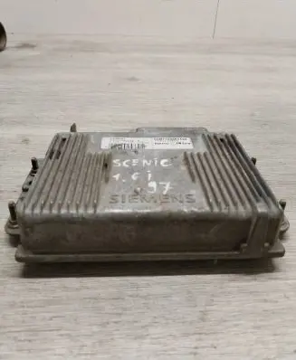 Renault Megane I Engine control unit/module 7700110404 S115300122A