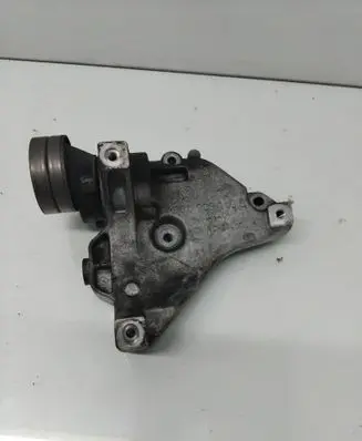 Volkswagen Golf Plus A/C compressor mount bracket 03C903143B AC47100