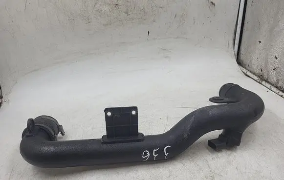 Audi A4 S4 B5 8D Intercooler hose/pipe 