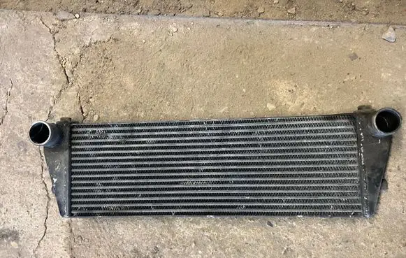 Opel Frontera A Intercooler radiator 91144749 019346