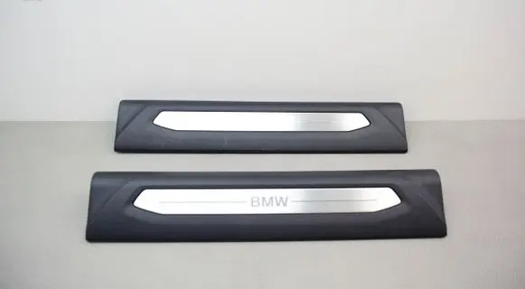 BMW 1 F40 Front sill trim cover 7469183