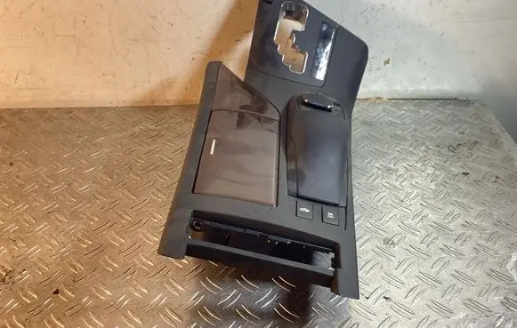 Lexus RX 450H Center console control module 5880348020 5560448030