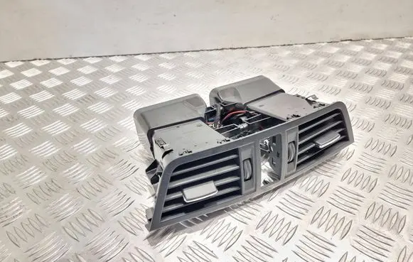 Mercedes-Benz E C207 W207 Dash center air vent grill A2078300054