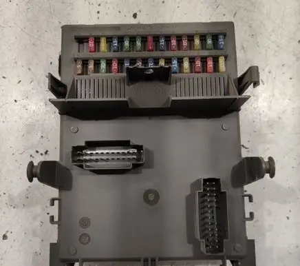 Renault Laguna II Comfort/convenience module 8200004201E
