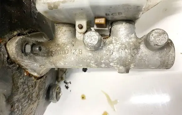 Hyundai Trajet Master brake cylinder 1bm111012b