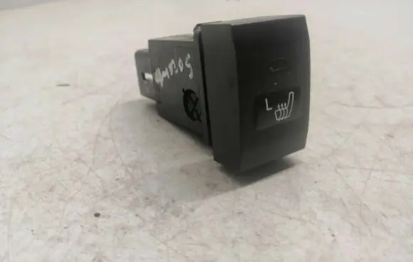 KIA Sorento Seat heating switch 93740 31017 3E000
