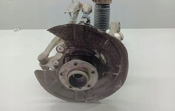 BMW 5 F10 F11 Rear wheel hub 6796100