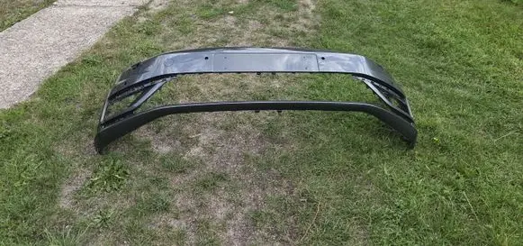 Volkswagen Golf VII Front bumper 5G0807217FR