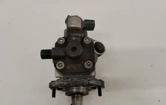 Volvo S90, V90 Fuel injection high pressure pump 31452143 HP5S0100 02B19417