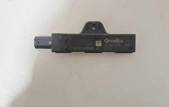 BMW X5 G05 Keyless system antenna 5A1D0B2