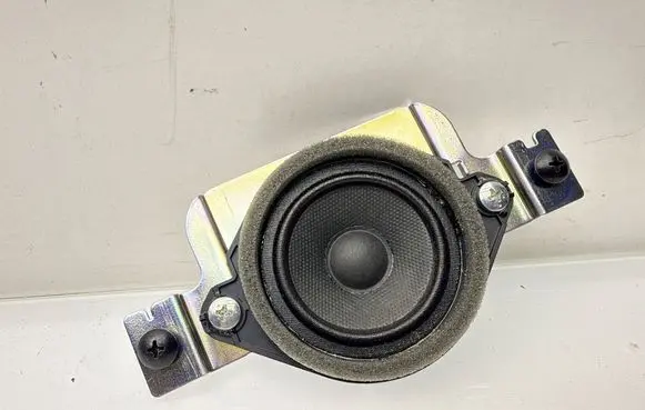 Nissan Juke II F16 Panel speaker 283386PA1A