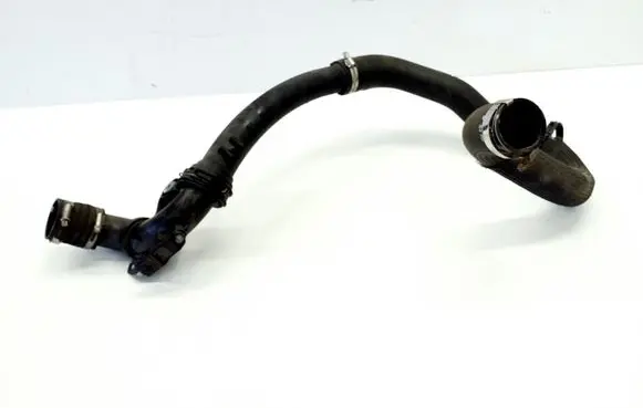Intercooler hose/pipe